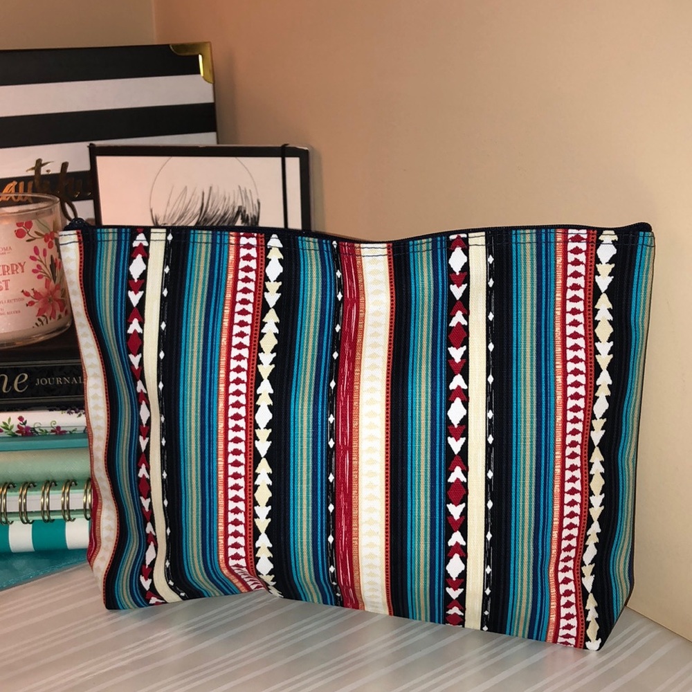 Zipper Pouch - Southwest Stripe